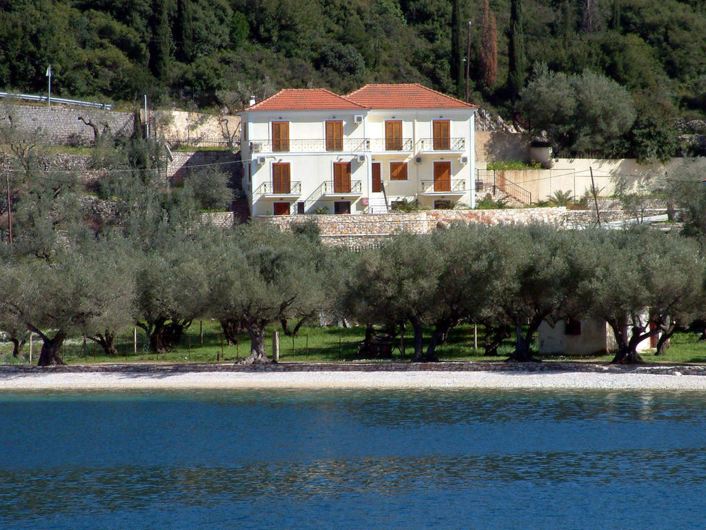 ואטי Forkis Apartments מראה חיצוני תמונה